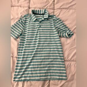 Nike golf shirt
Size small